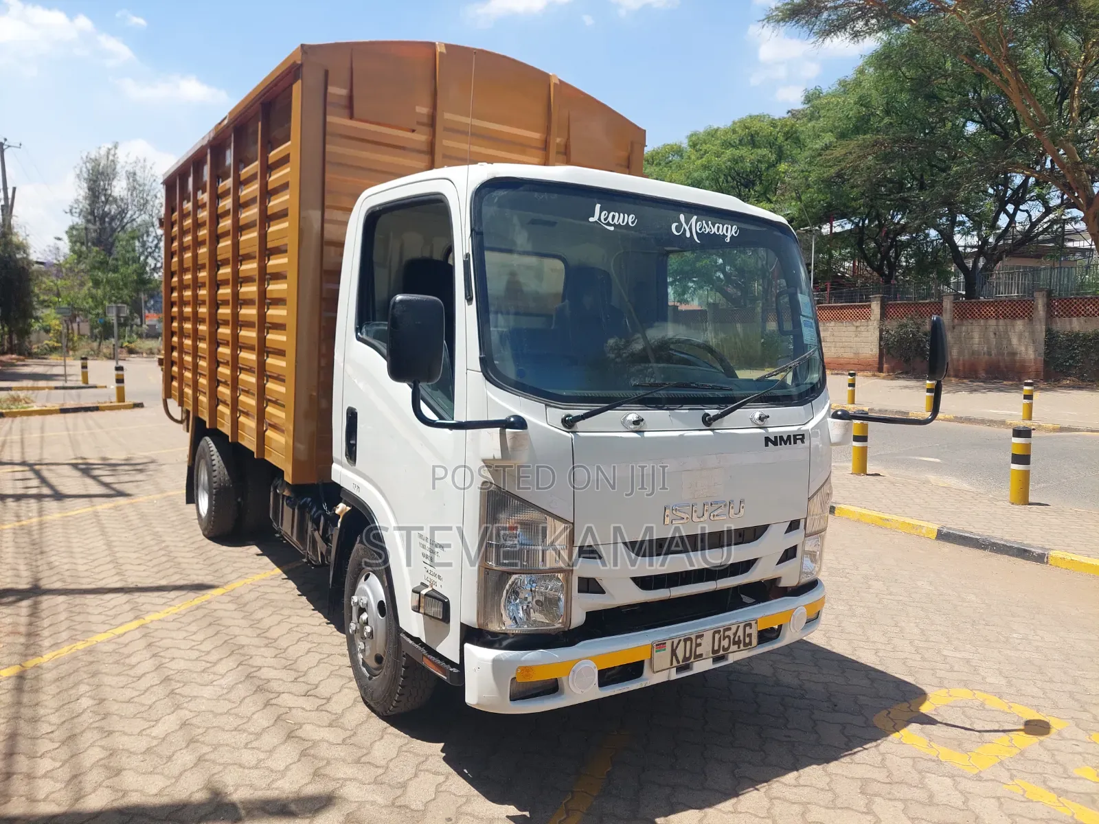 Isuzu NMR Kde