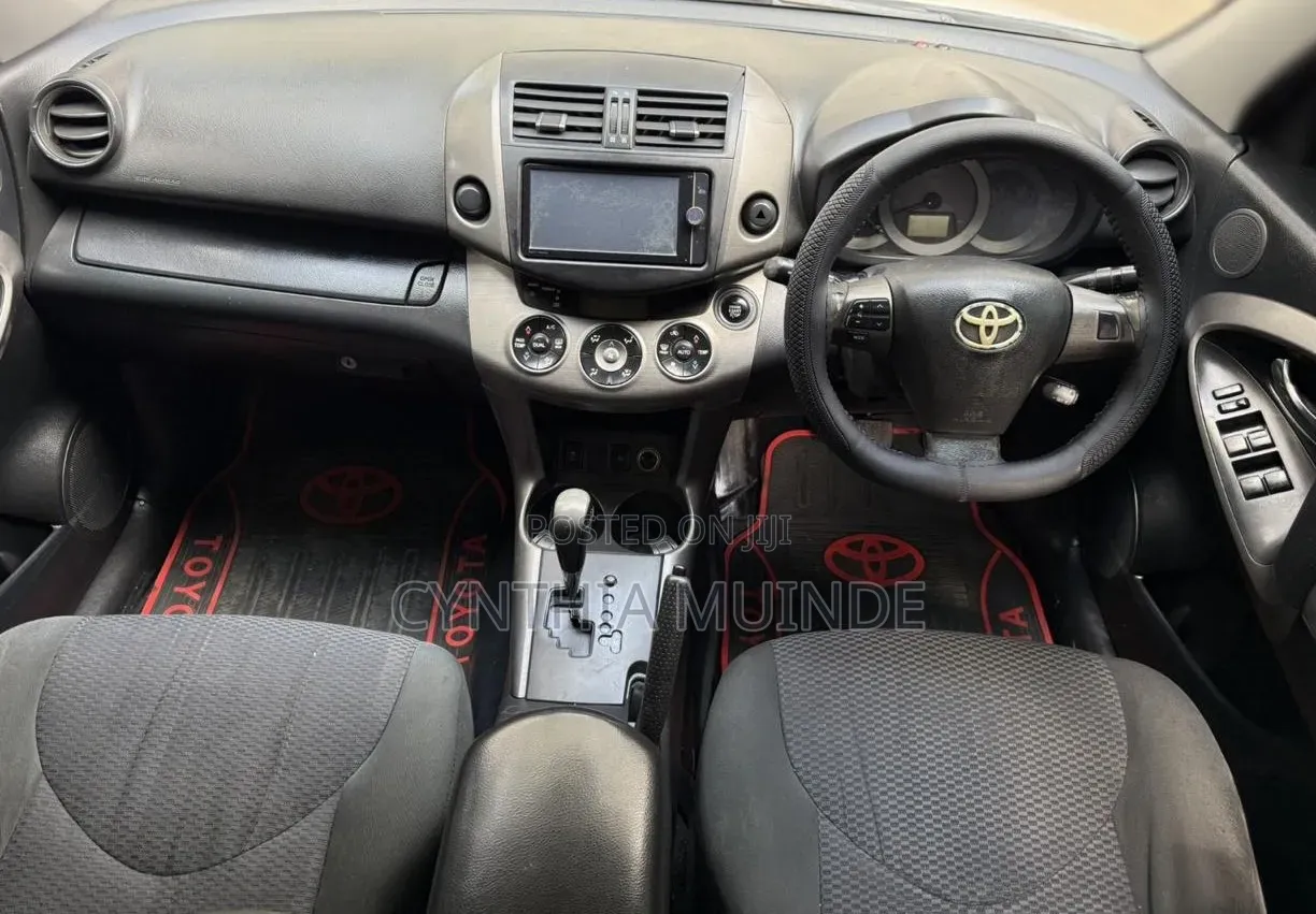 Toyota RAV4 2014 White