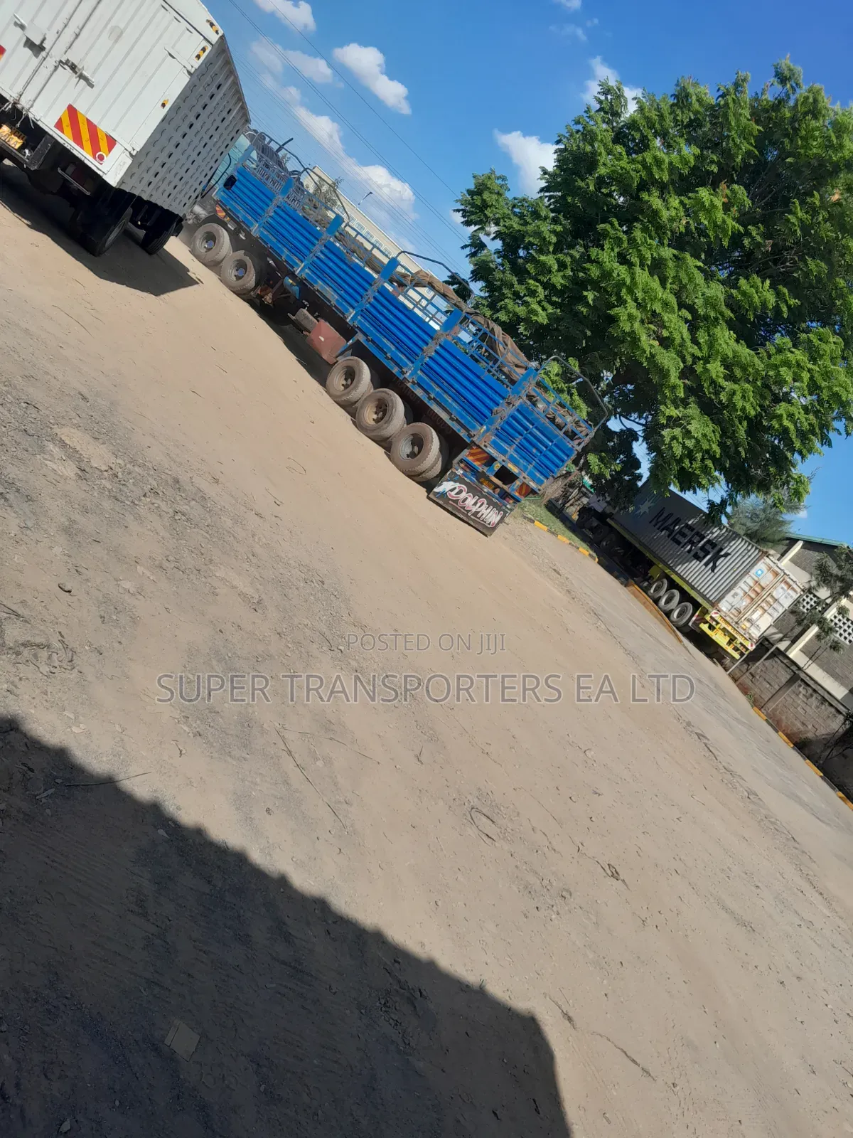 Logistics Consultants.dropside trailers.easy Loading and Offloading.