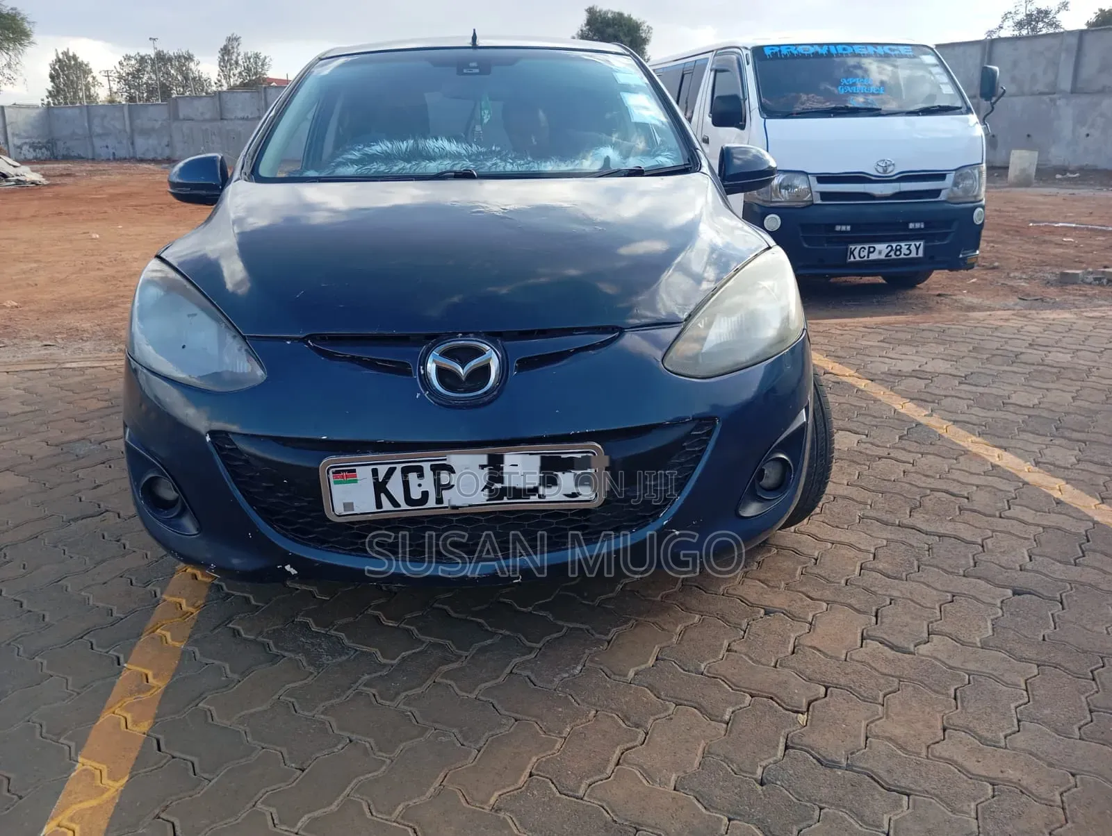 Mazda Demio 2011 Blue
