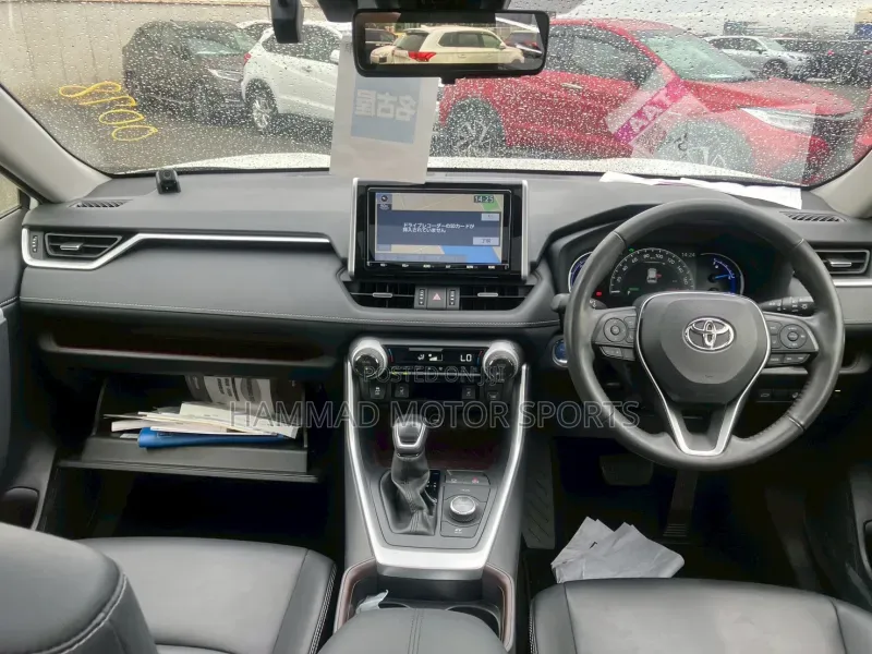 Toyota RAV4 Adventure 2019 White