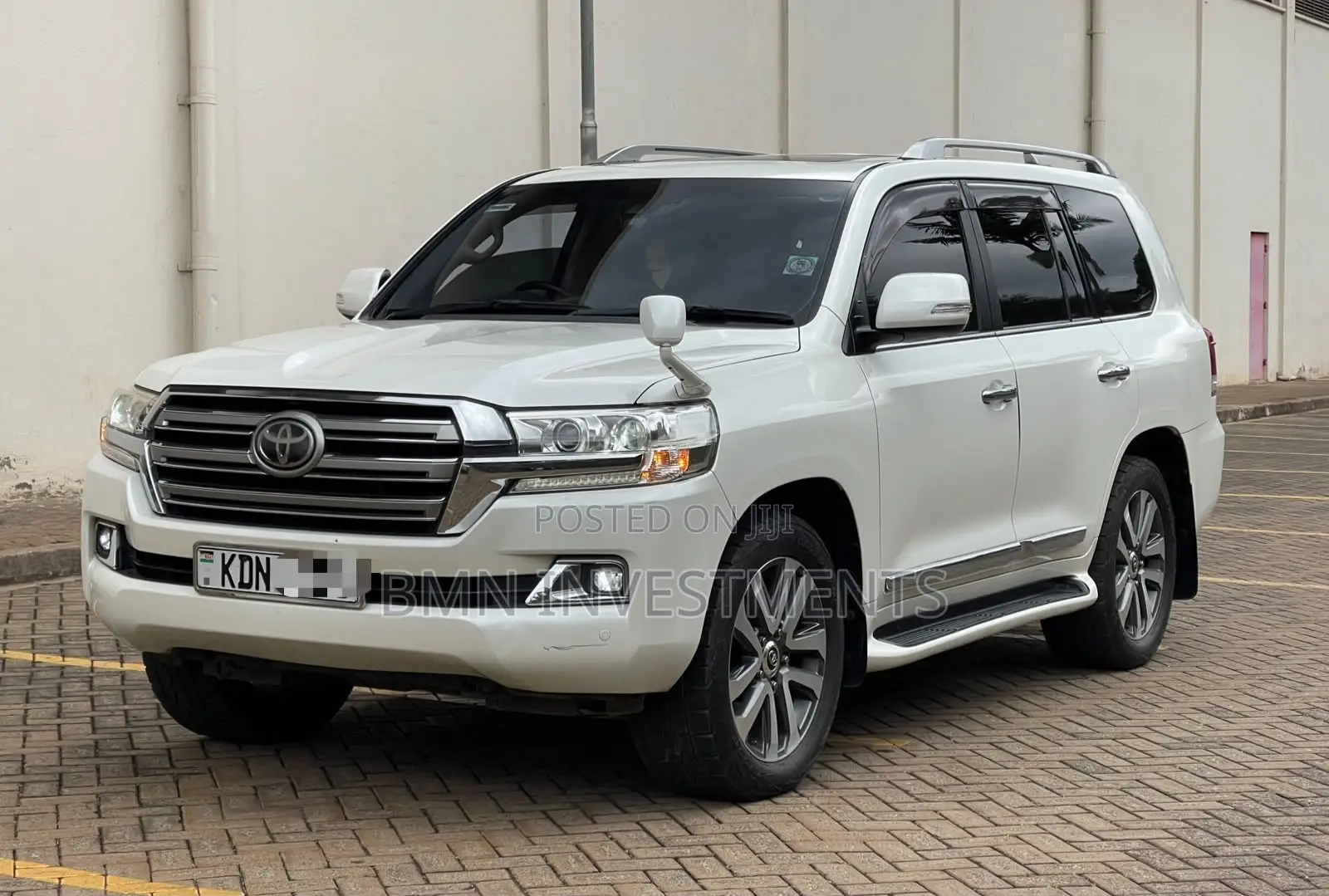 Toyota Land Cruiser Prado 2016 White