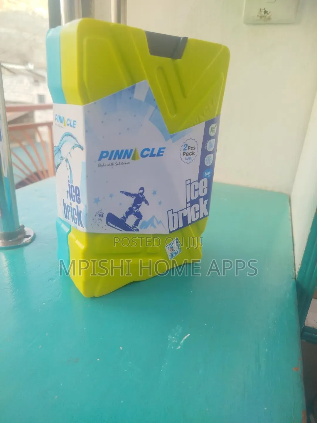 Pinnacle Ice Bricks – 330ml & 600ml