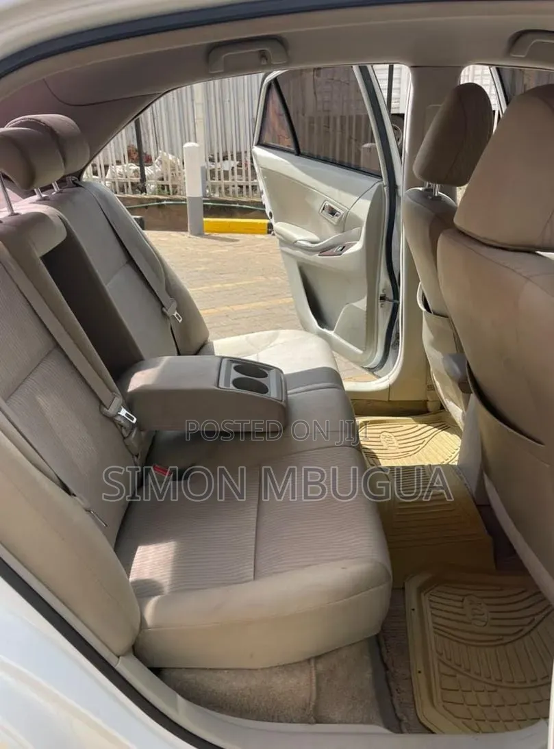 Toyota Premio 2014 White