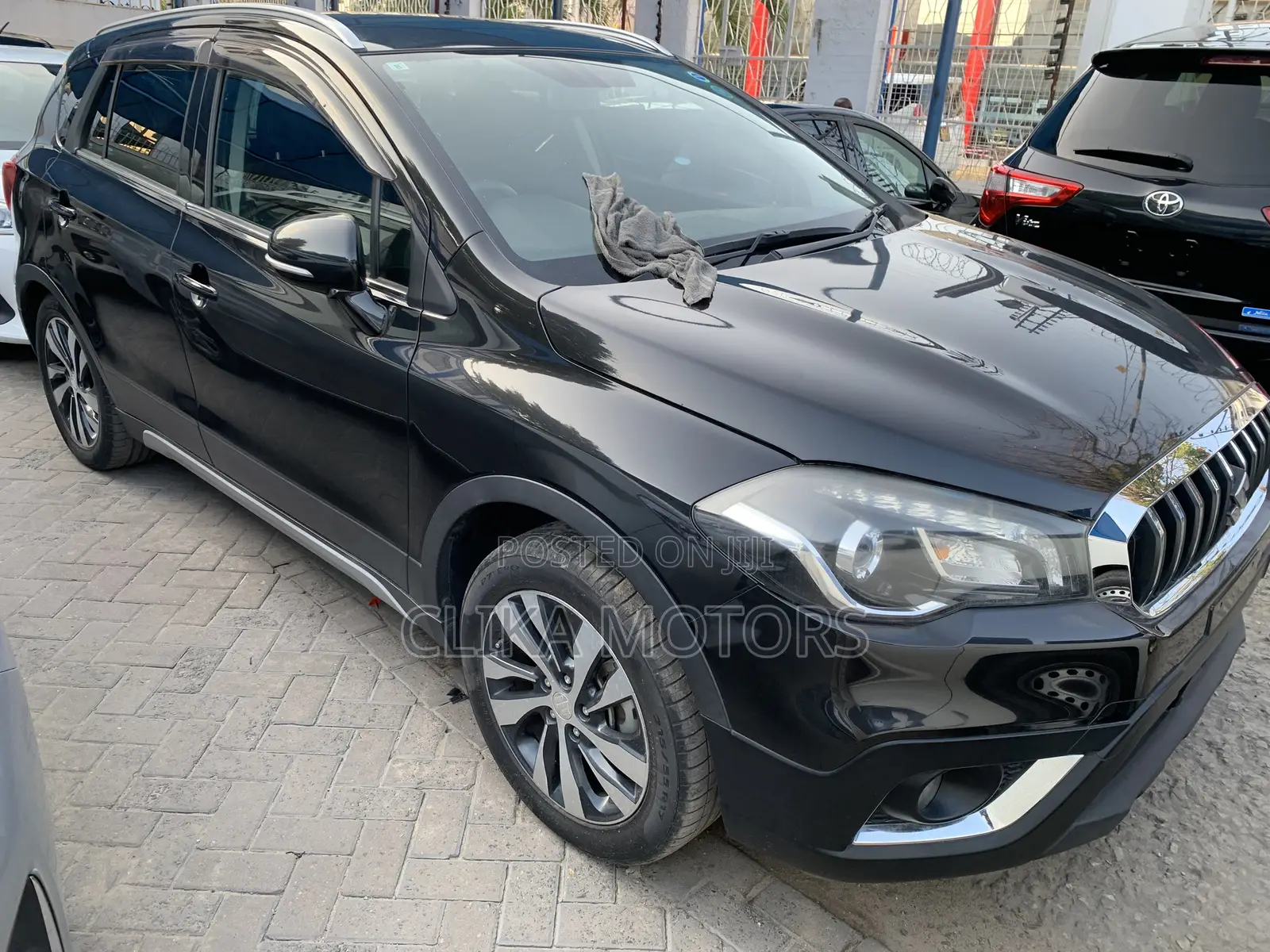 Suzuki Sx4 1.6 SUV Petrol FWD 2019 Black