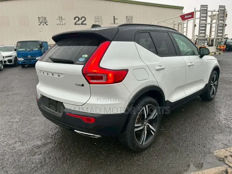 Volvo XC40 T5 Petrol AWD 2020 White