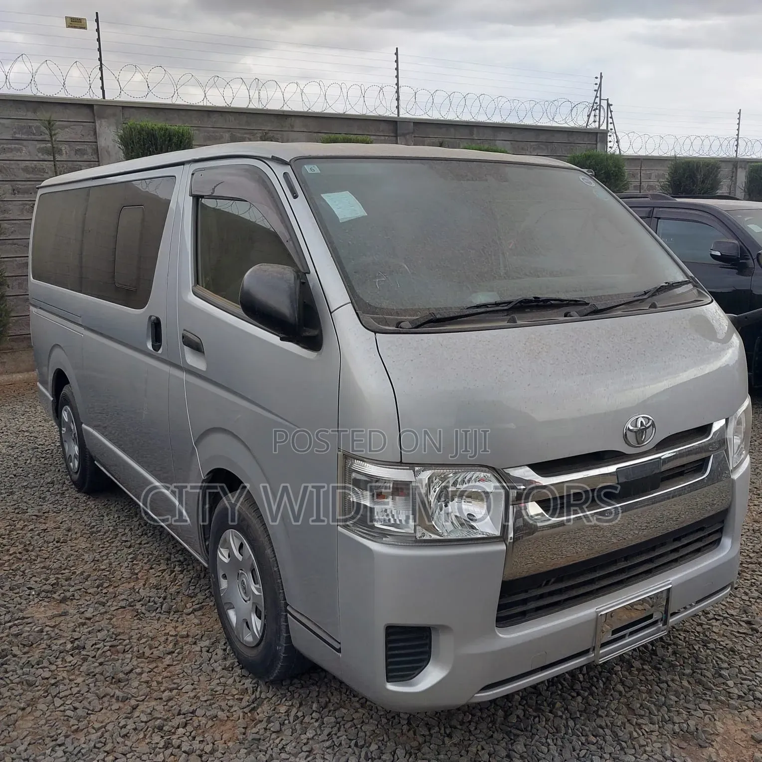 Toyota HiAce 2019 Silver