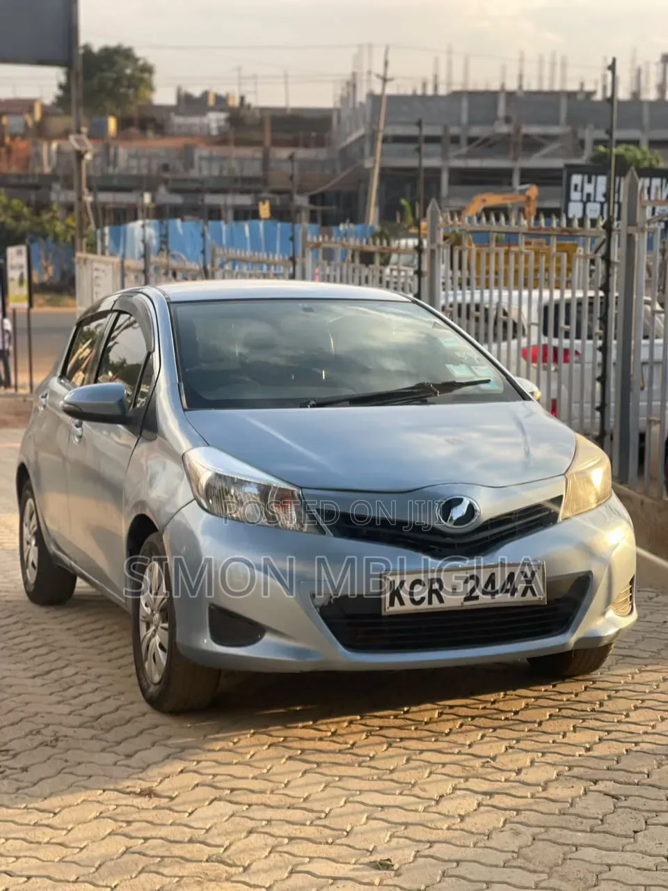 Toyota Vitz 2011 Blue