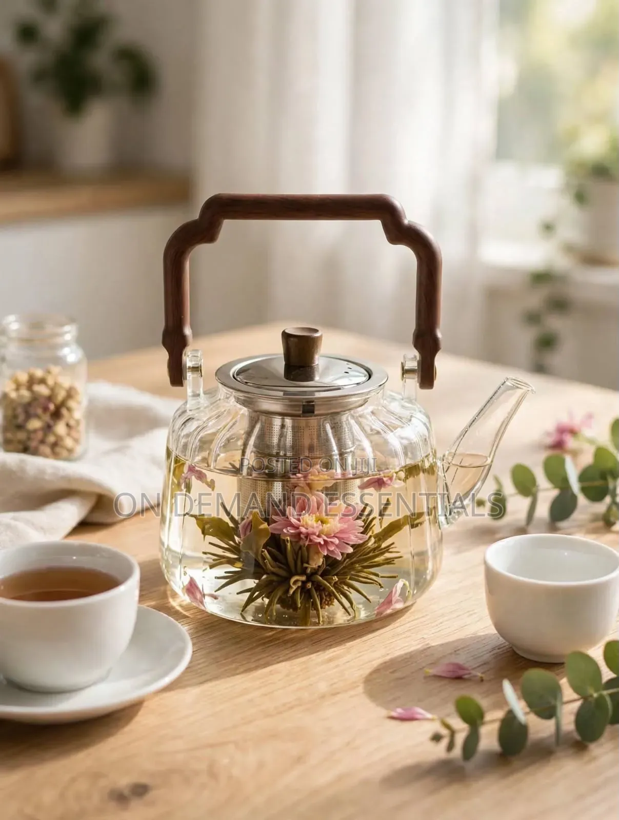 Ribbed Borosilicate Glass Teapot Square Wooden Handle