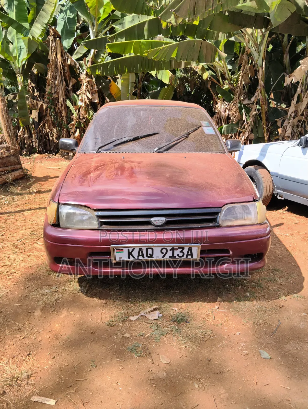 Toyota Starlet 1998 Red