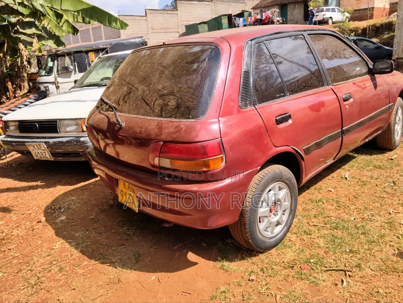 Toyota Starlet 1998 Red