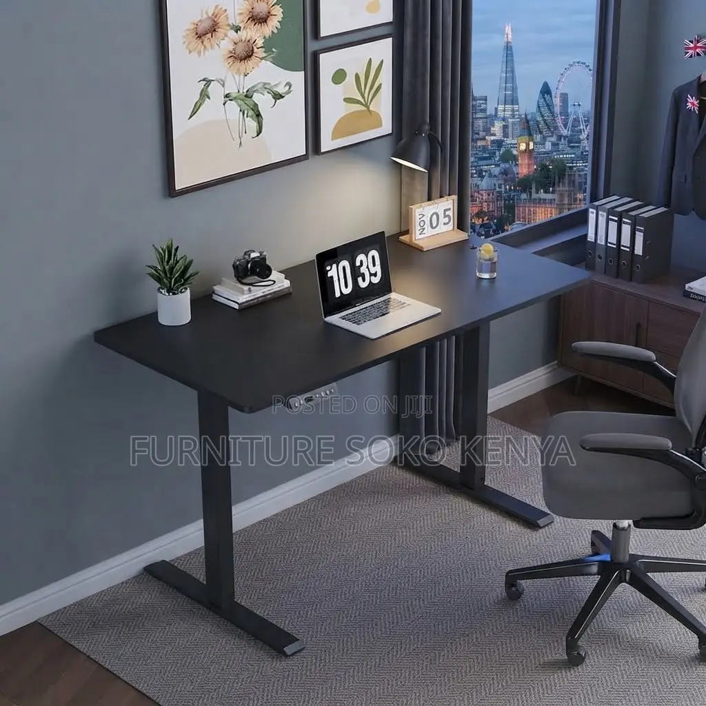 Standing Height Desk | 1400mm Electric Gaming and Streaming Table