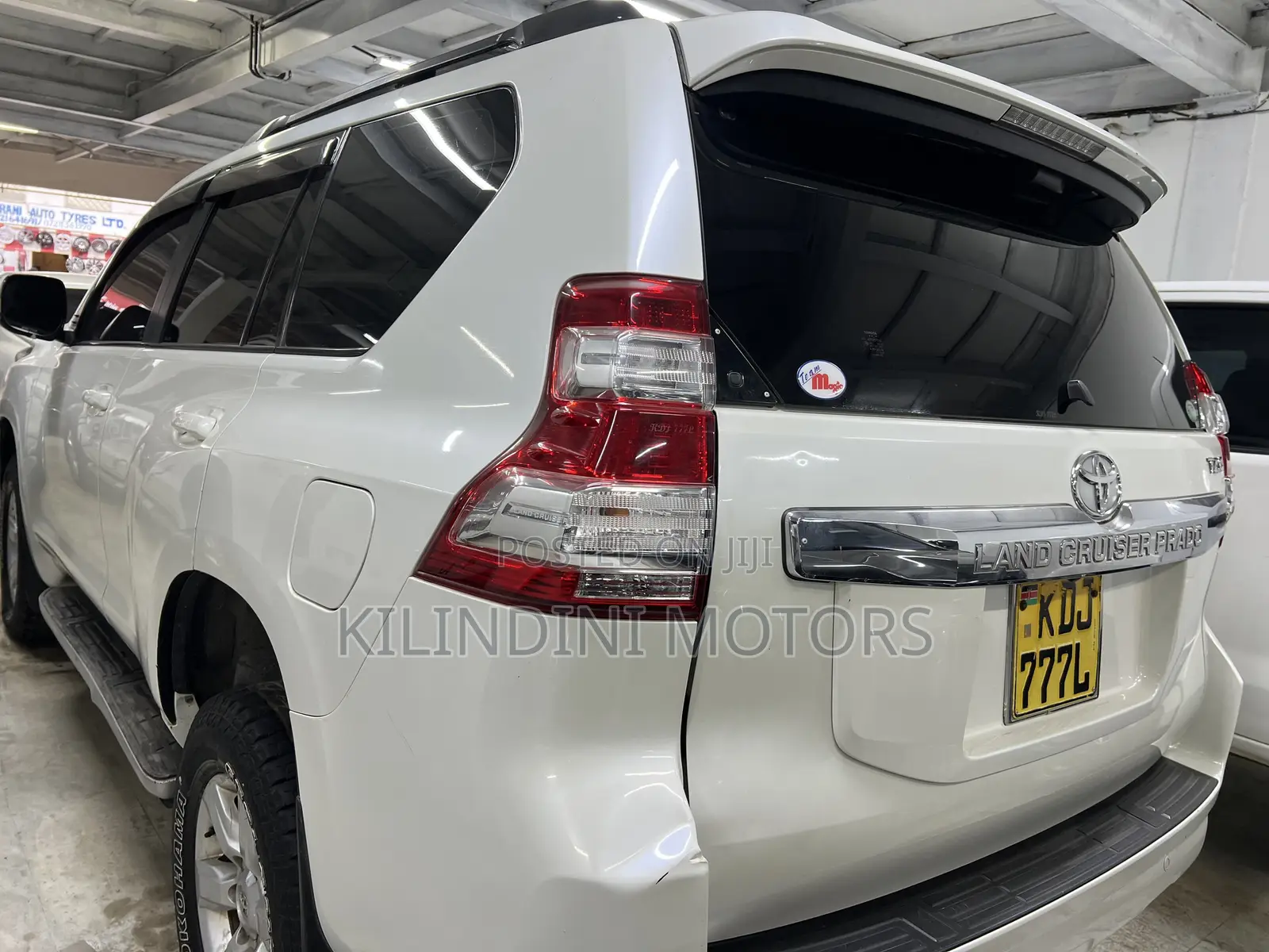Toyota Land Cruiser Prado 2014