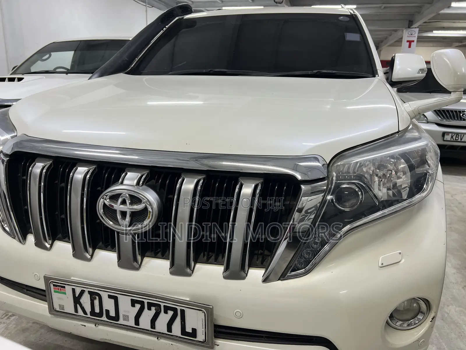 Toyota Land Cruiser Prado 2014