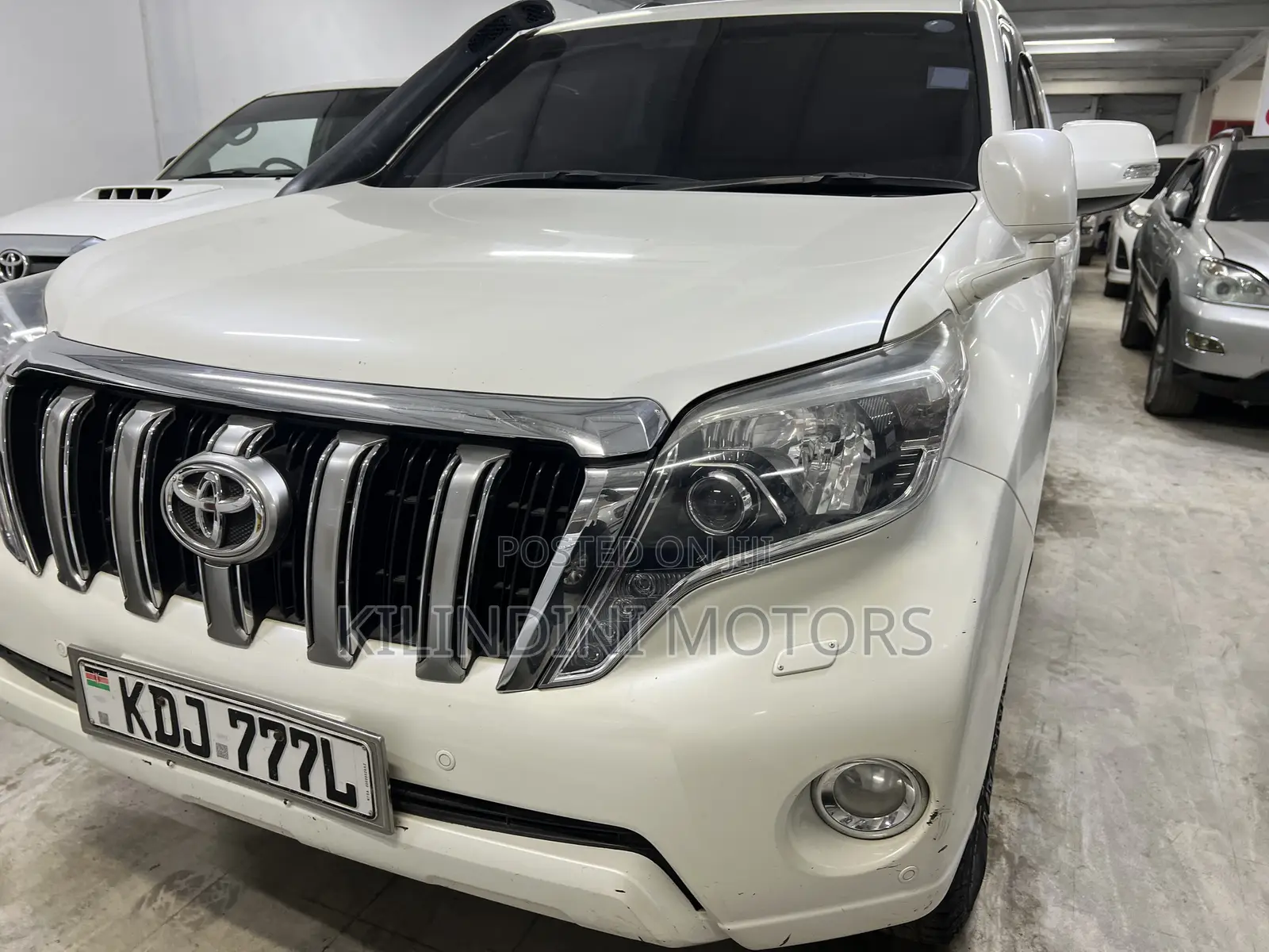 Toyota Land Cruiser Prado 2014