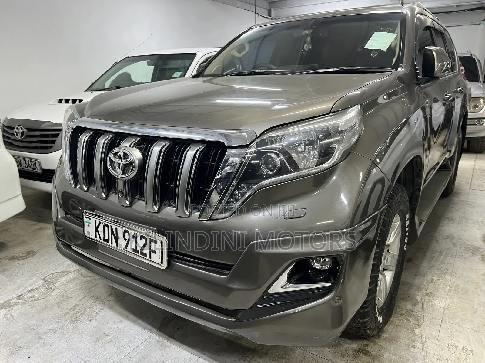Toyota Land Cruiser Prado 2015 Gold