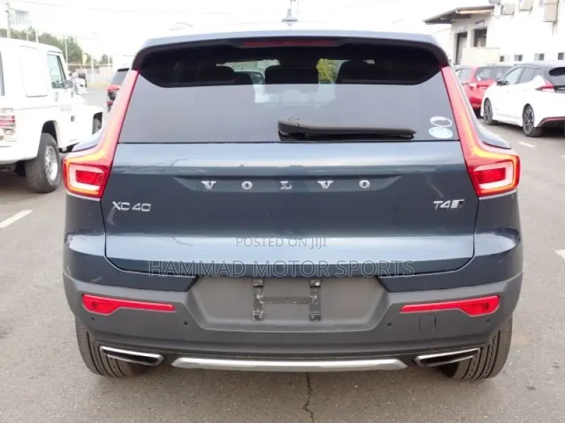 Volvo XC40 T5 Petrol AWD 2020 Blue