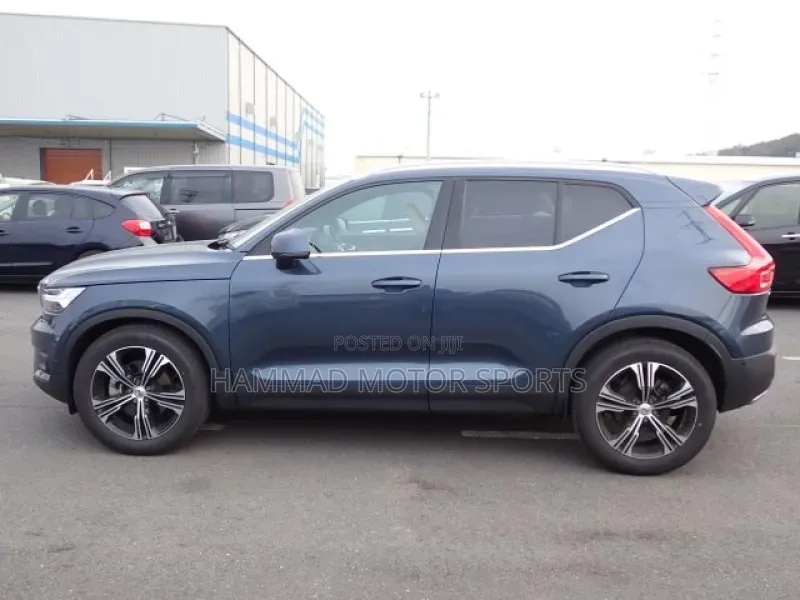 Volvo XC40 T5 Petrol AWD 2020 Blue