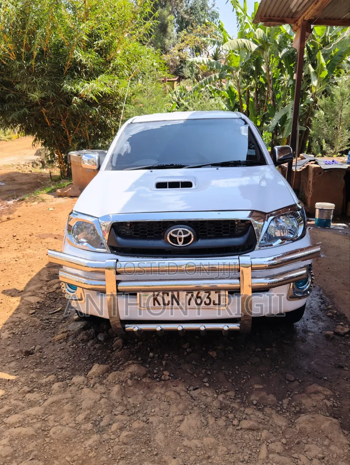 Toyota Hilux 2.5 D-4D SRX 2010 White