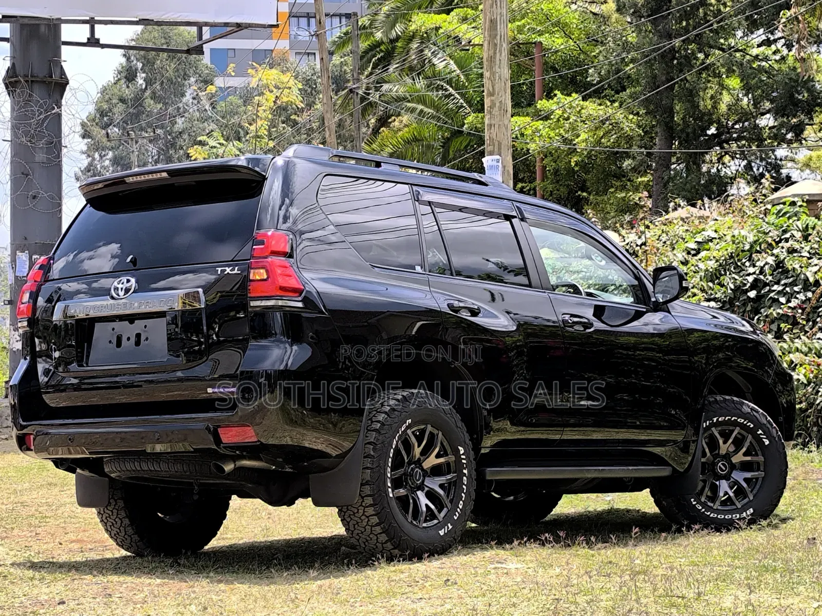 Toyota Land Cruiser Prado 2.8 2022 Black