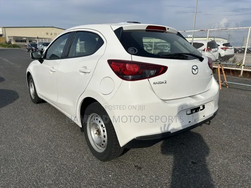 Mazda 2 2020 White