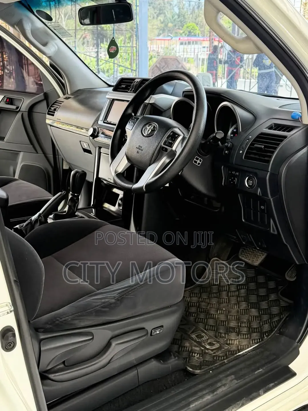Toyota Land Cruiser Prado 2.7 VVT-i 2016 White