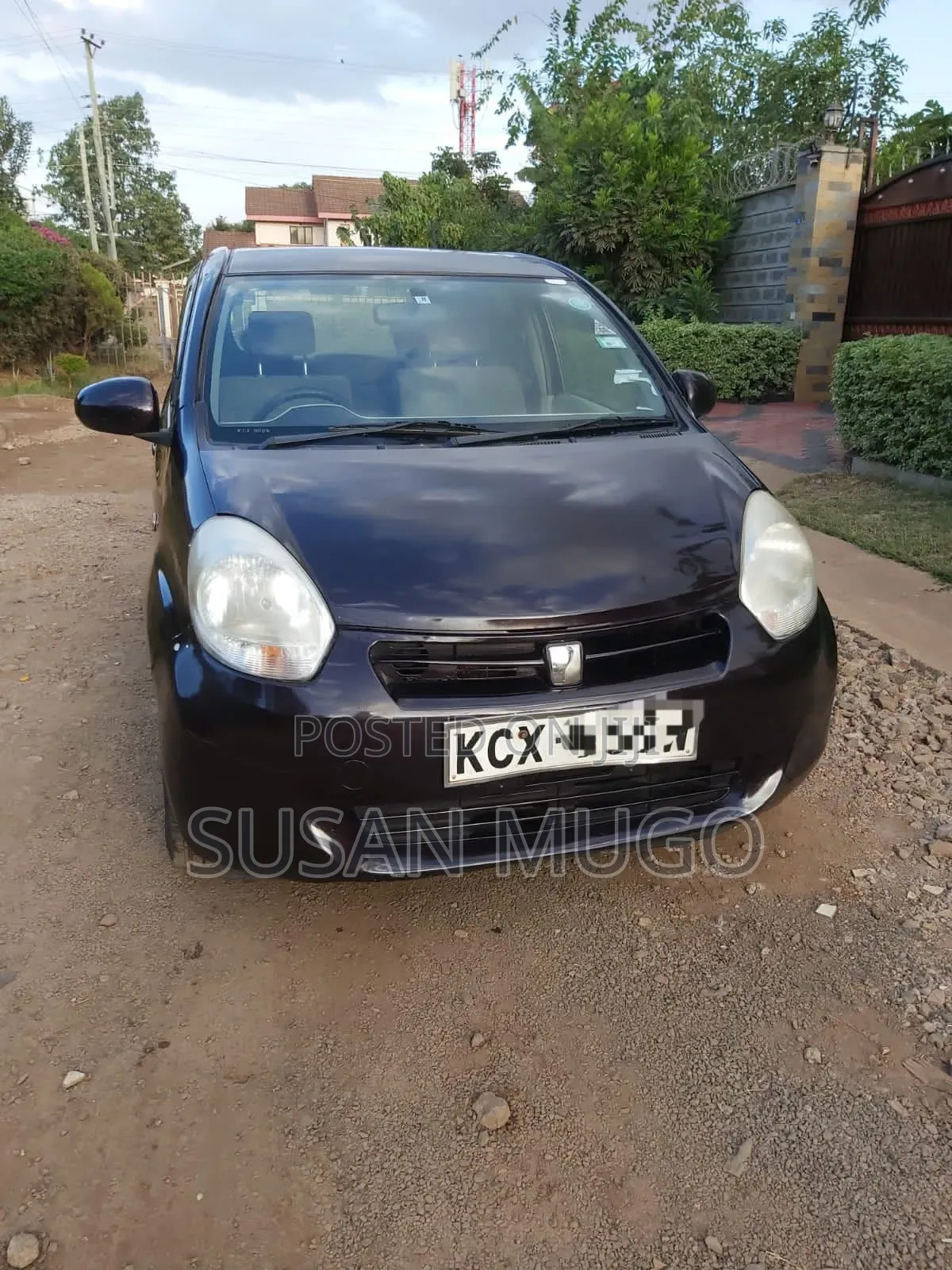 Toyota Passo 2012 Black