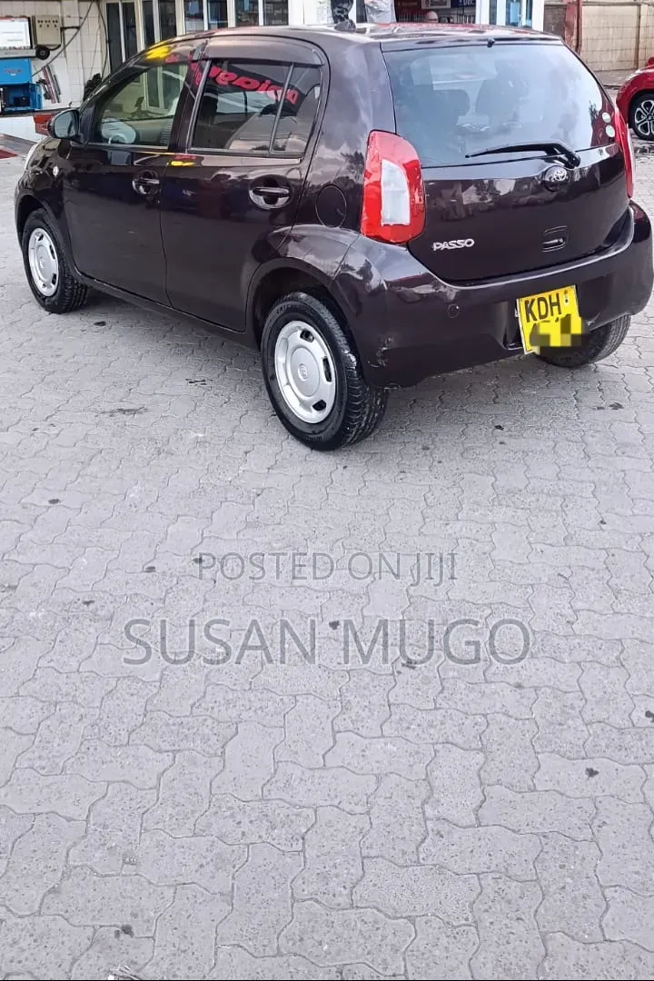 Toyota Passo 2015 Brown