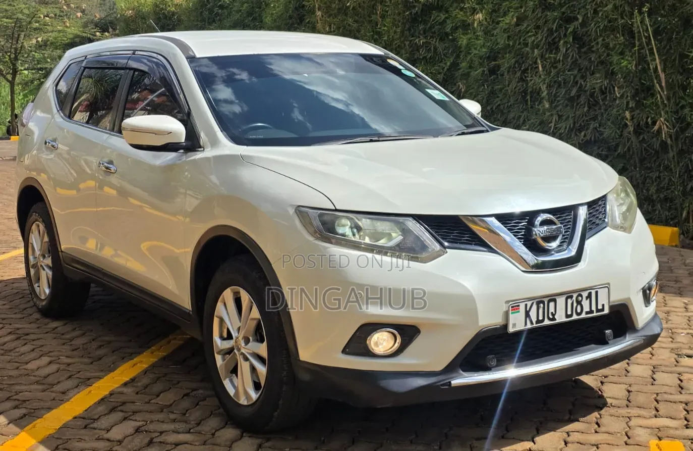 Nissan X-Trail 2017 White