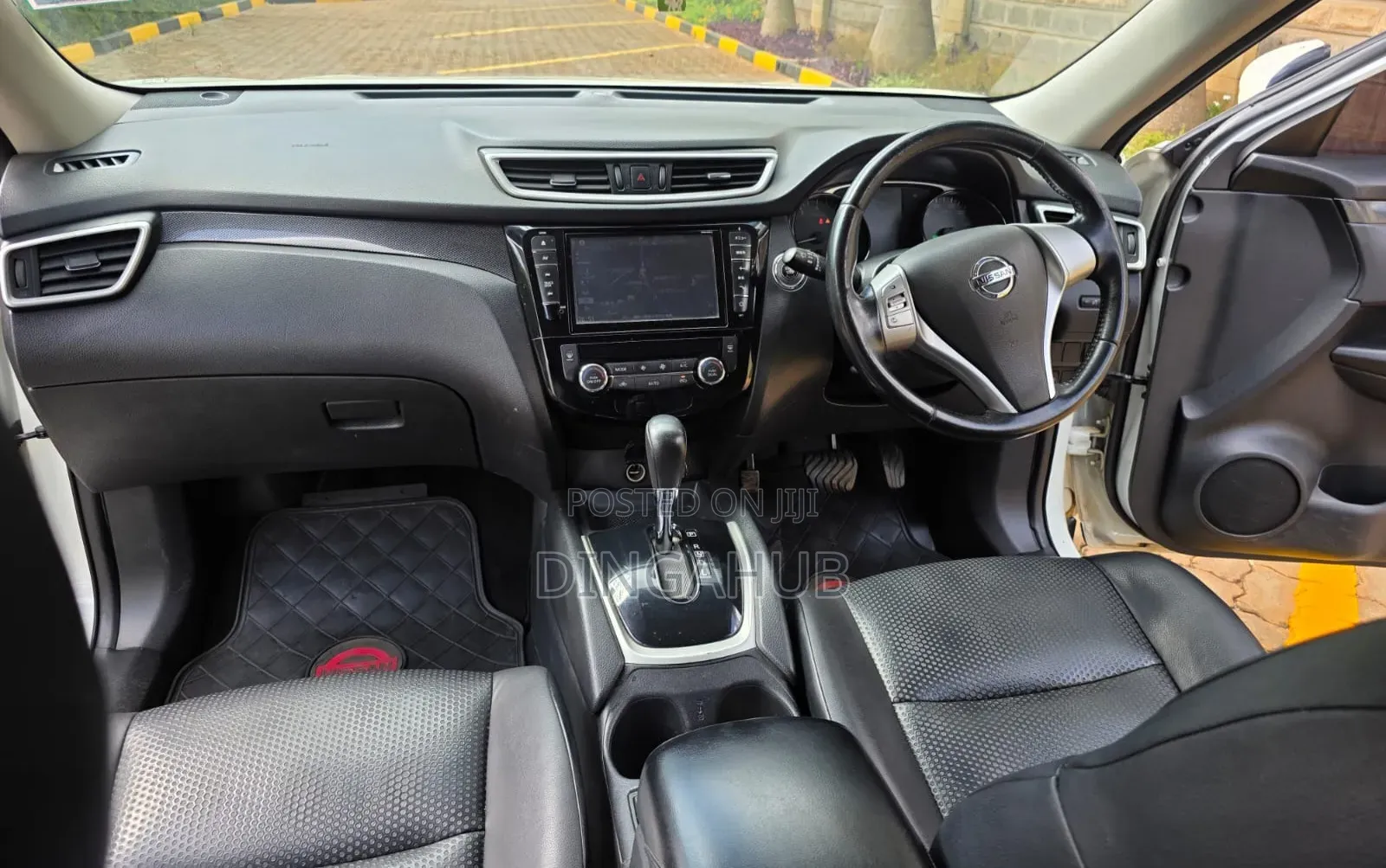 Nissan X-Trail 2017 White