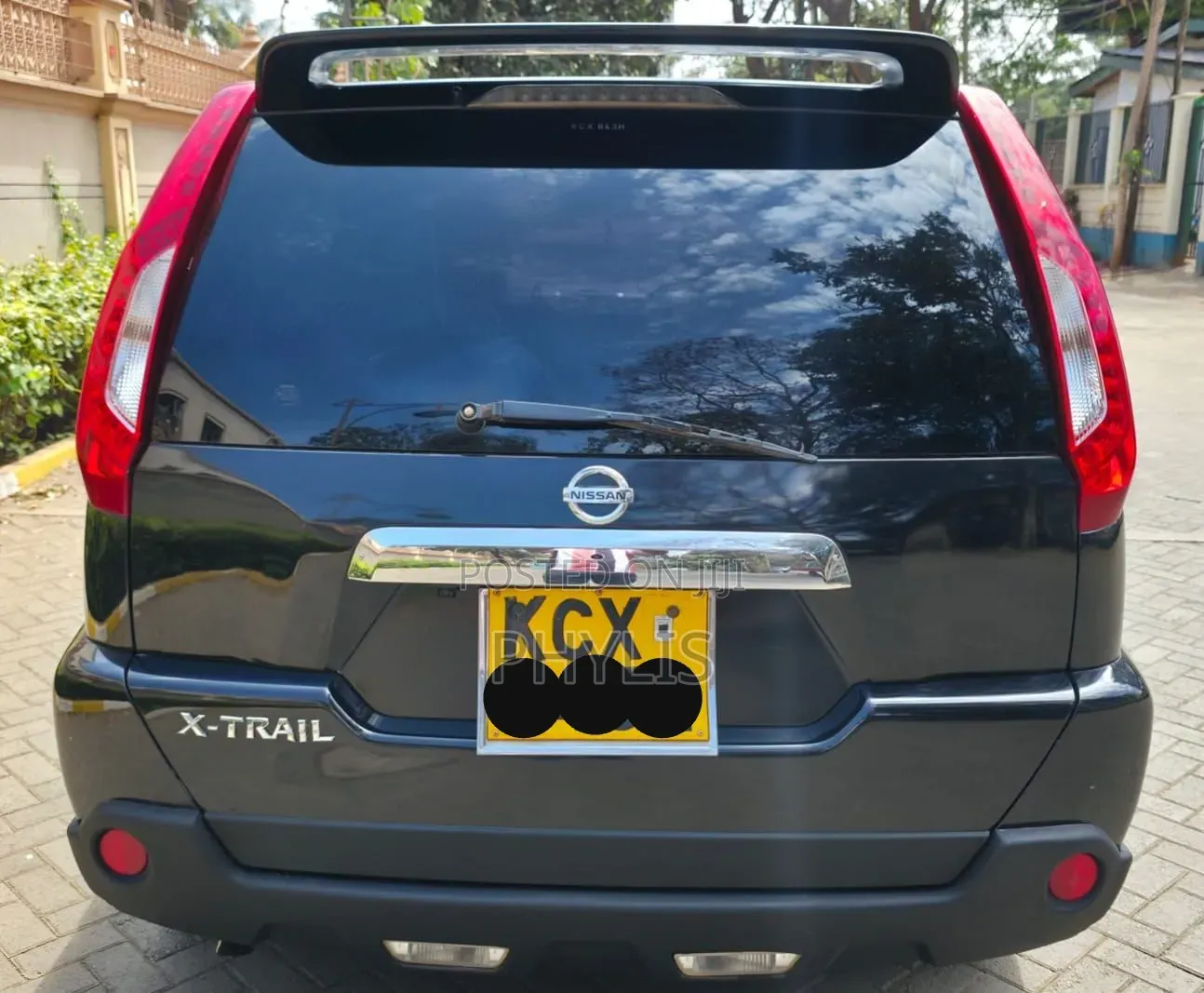 Nissan X-Trail 2012 Black