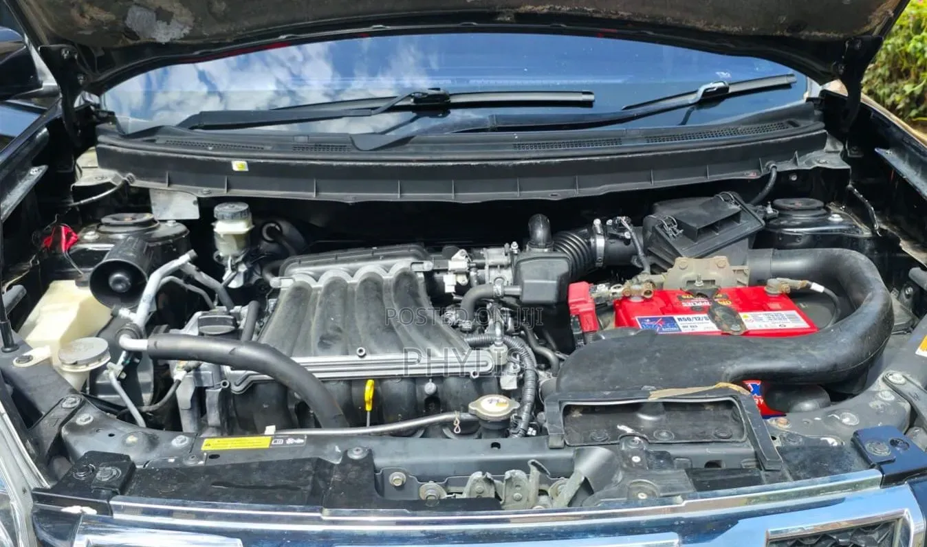 Nissan X-Trail 2012 Black