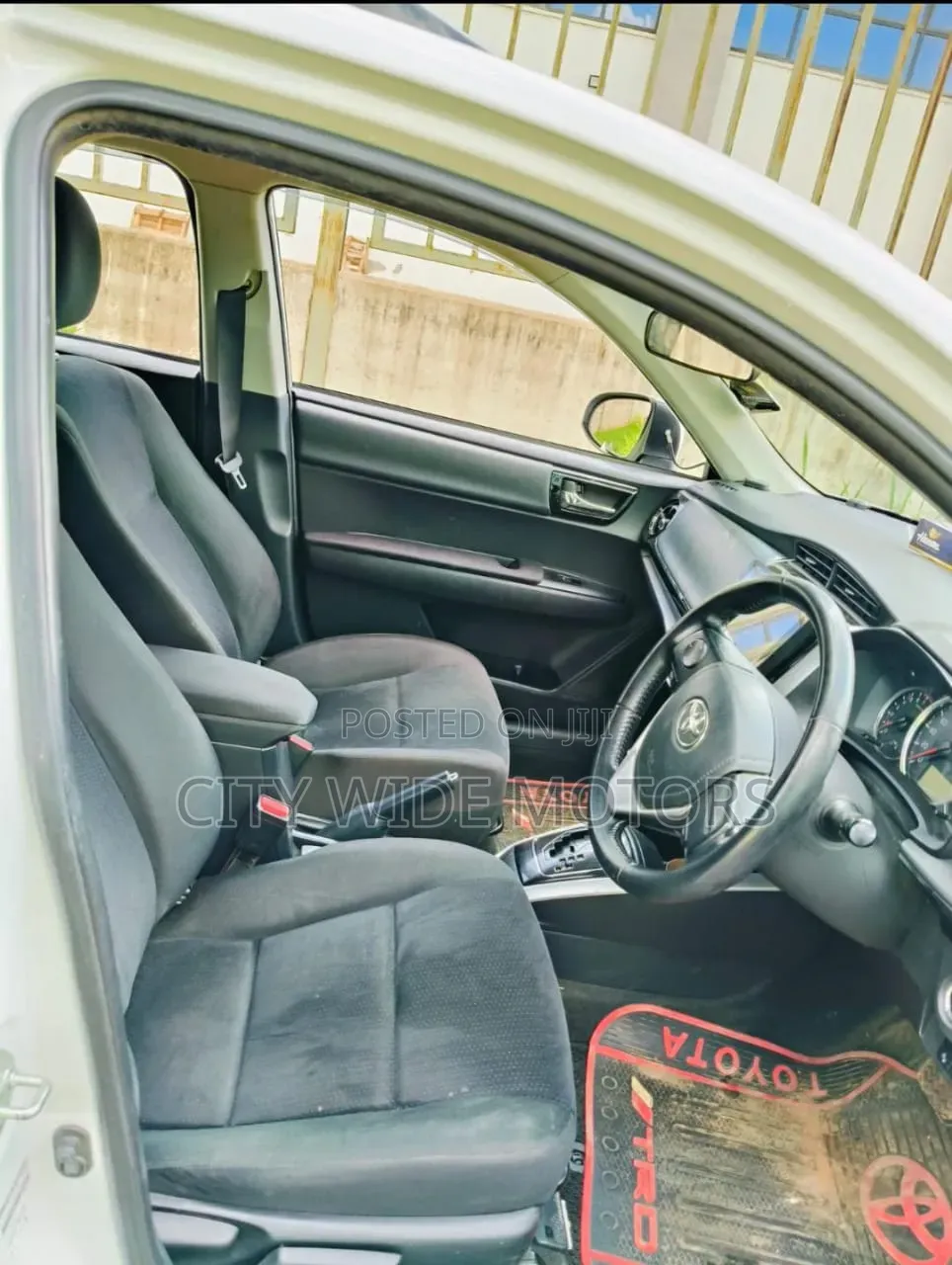 Toyota Corolla Fielder 1.8 Petrol FWD 2018 White