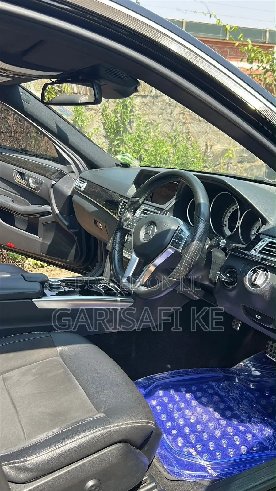 Mercedes-Benz E250 2016 Black