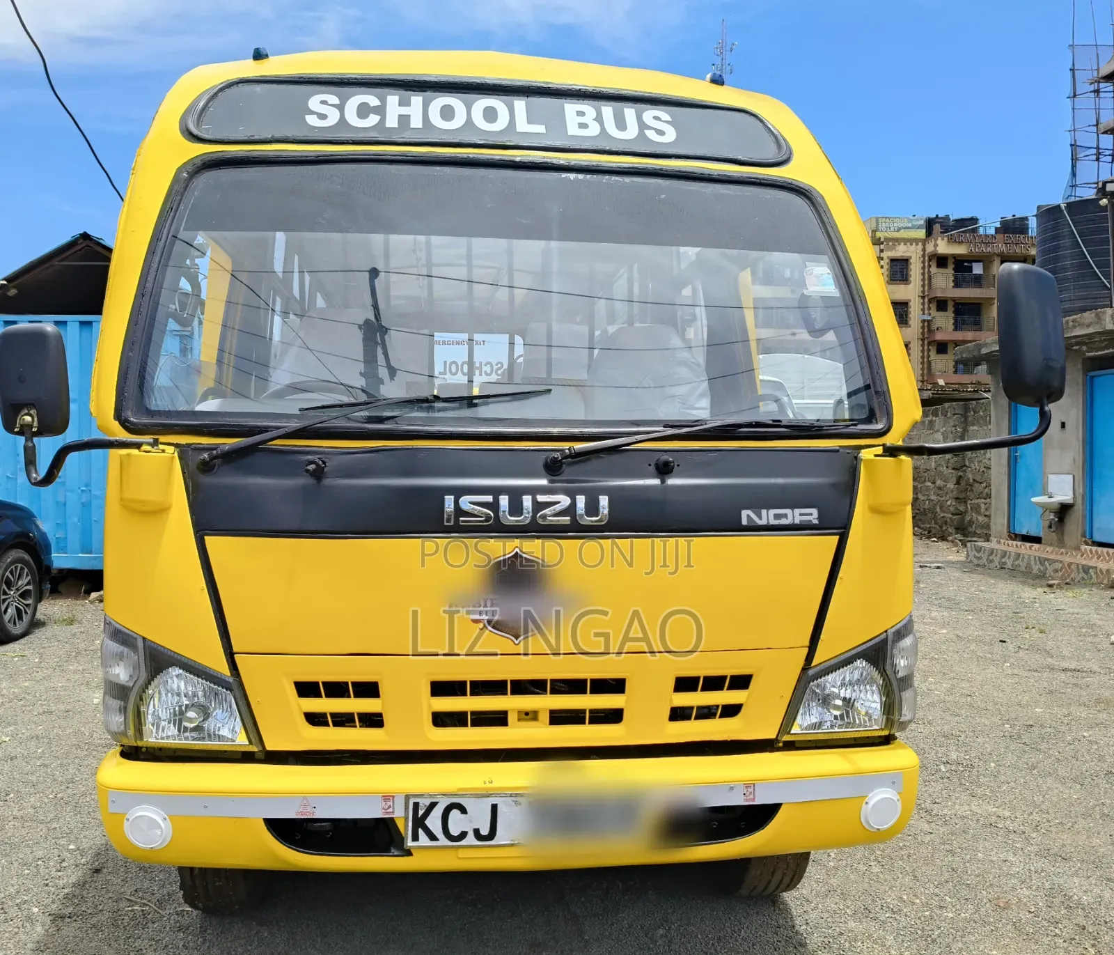 Isuzu NQR 2016 Yellow