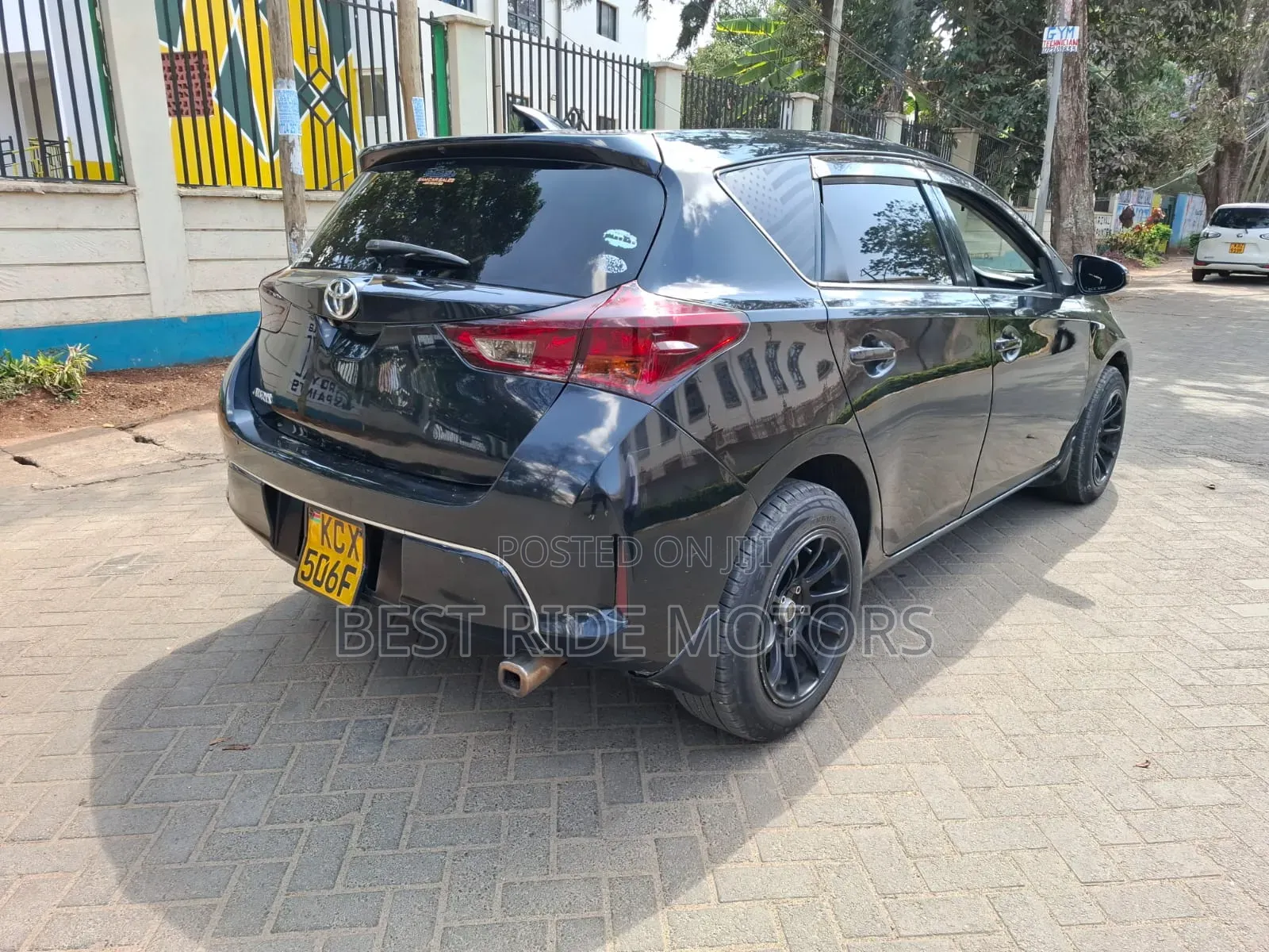 Toyota Auris 2013 Black