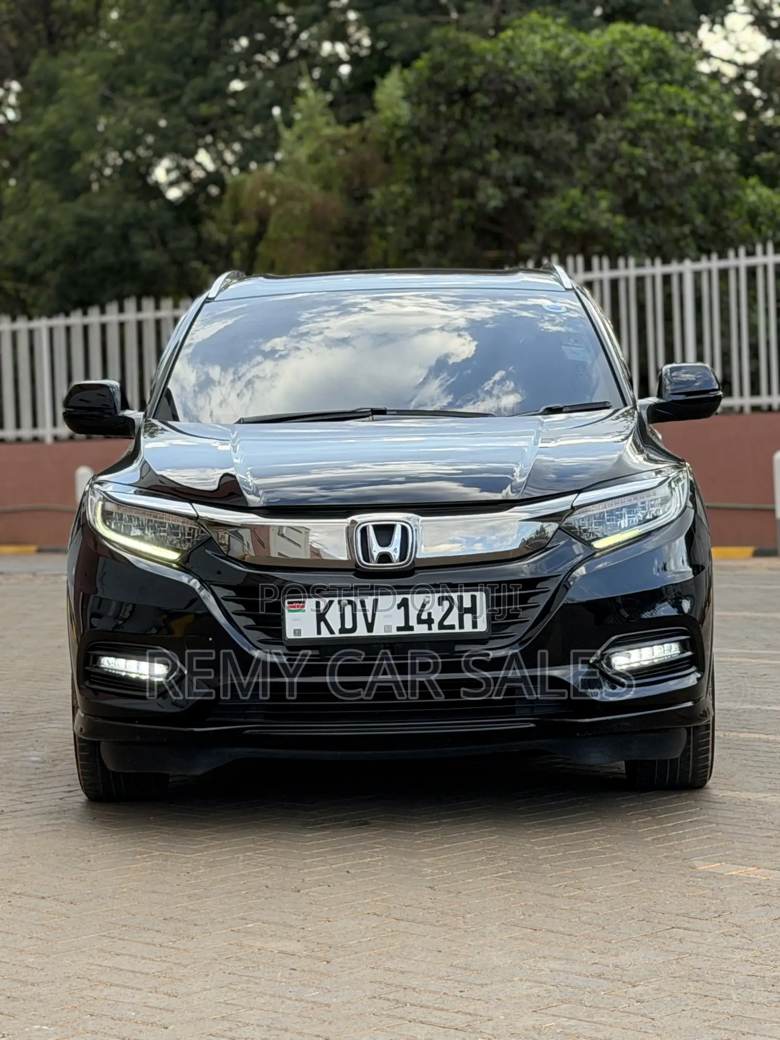 Honda Vezel 1.5 Hybrid 2WD 2018 Black