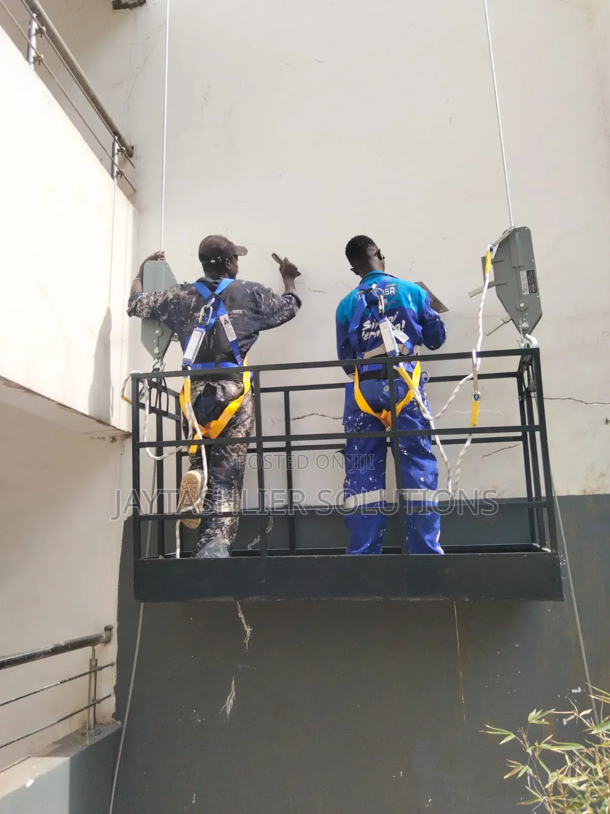 Signage Installation Machines