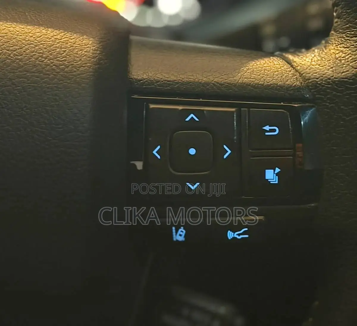 Toyota Hilux Revo Smart Cab Deisel 2.8 AWD 2020 Ivory