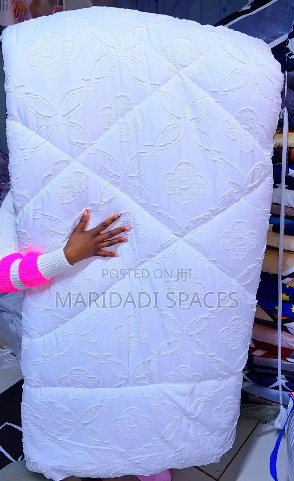 Elevate Your Airbnb/Bedroom With These Tufted Duvet Queen/ King Size