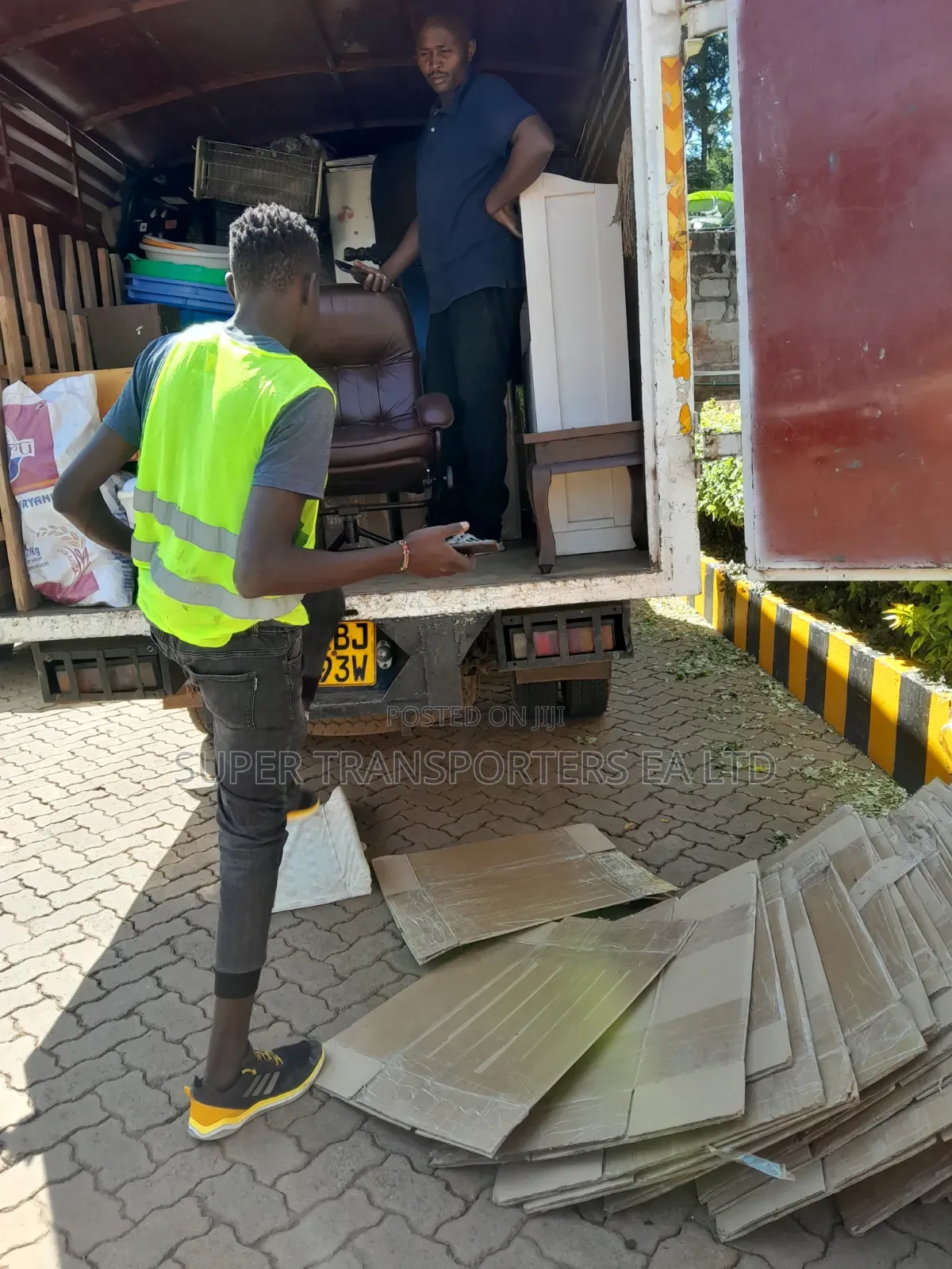 Super Movers Within Kilimani,Kileleshwa,Lavington.Top Notch Services
