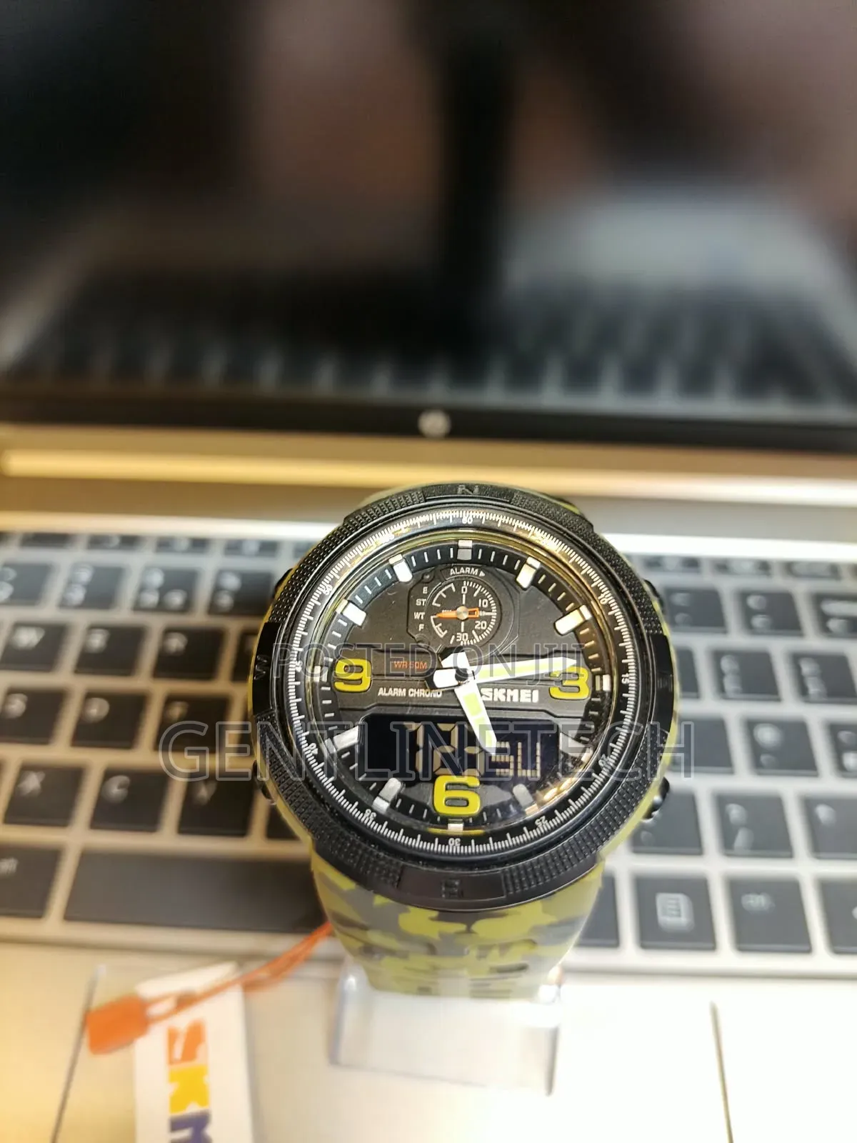 SKMEI 1555 Men's Analog Digital Watch – KSh 2,500