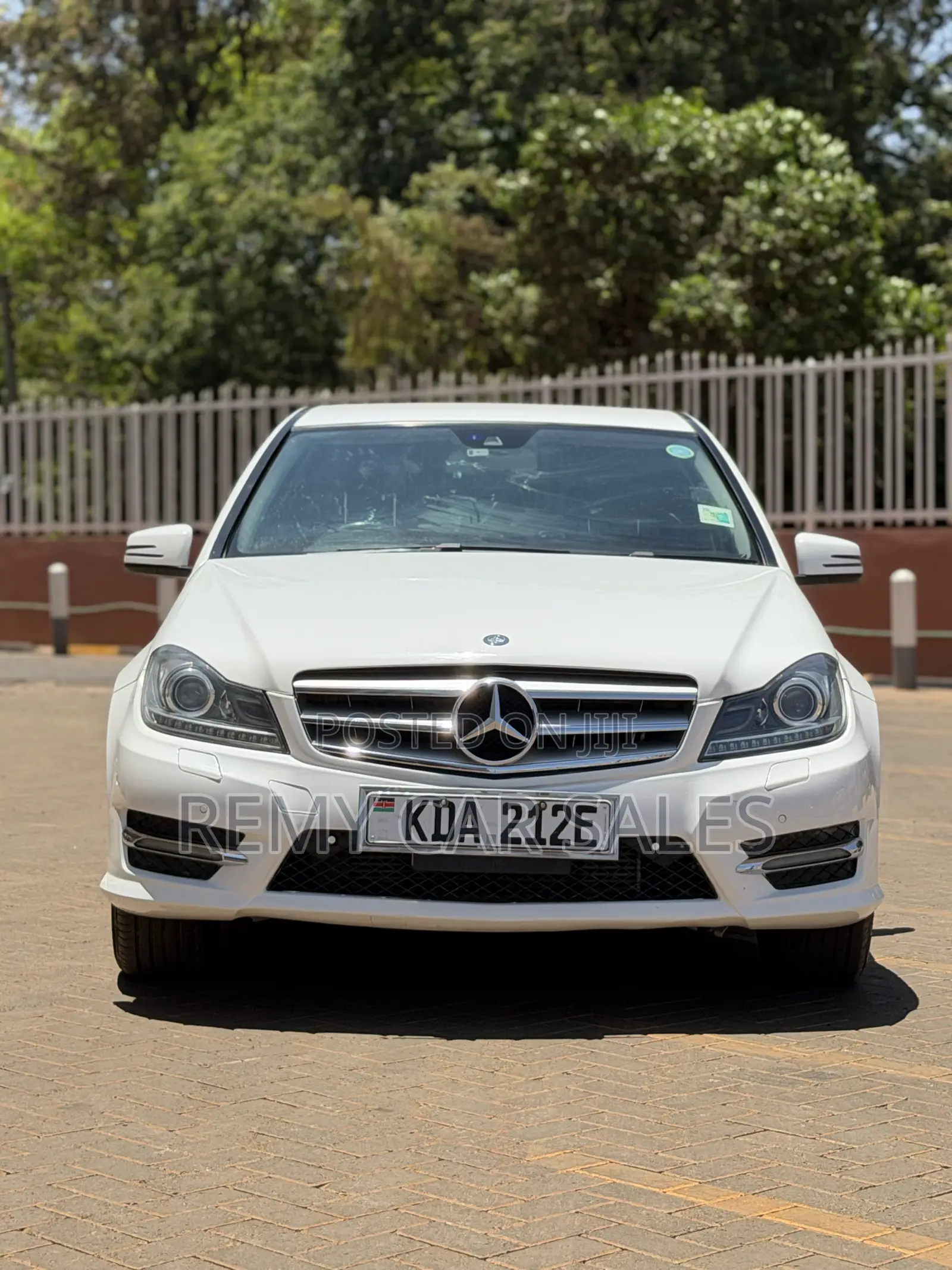 Mercedes-Benz C200 2013 White