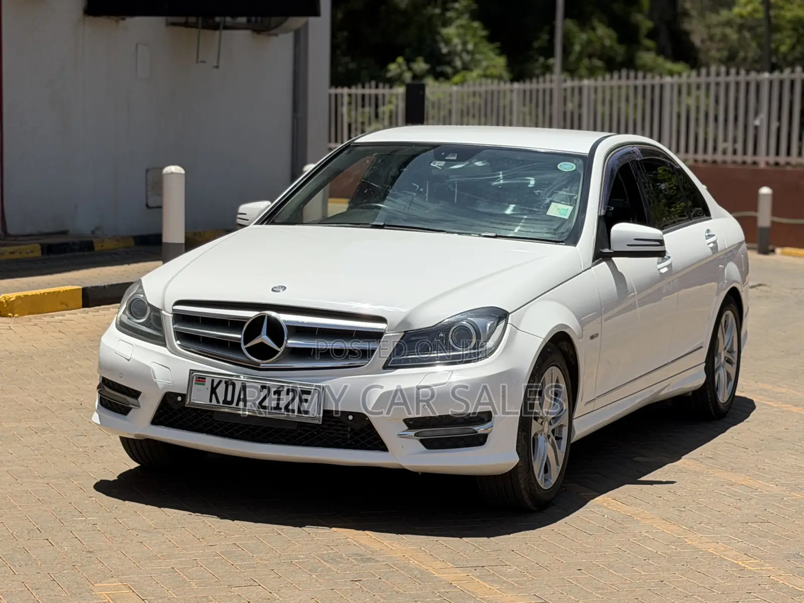 Mercedes-Benz C200 2013 White