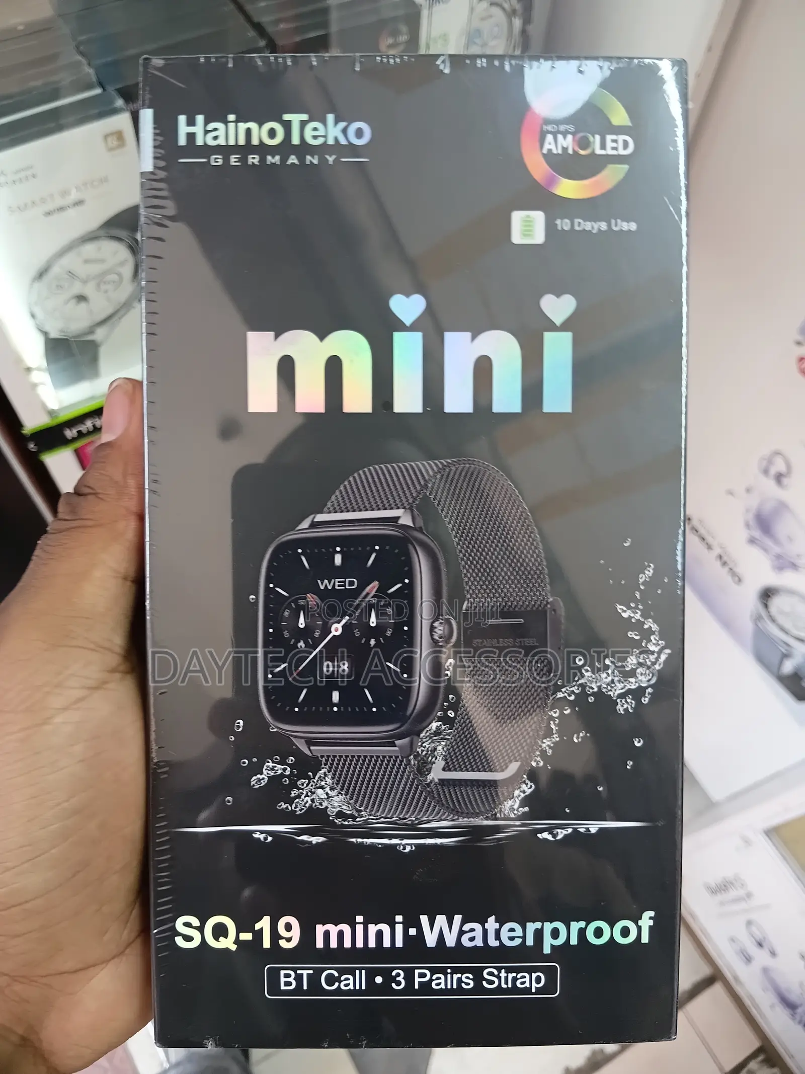 The Haino Teko SQ-19 Mini AMOLED Smartwatch