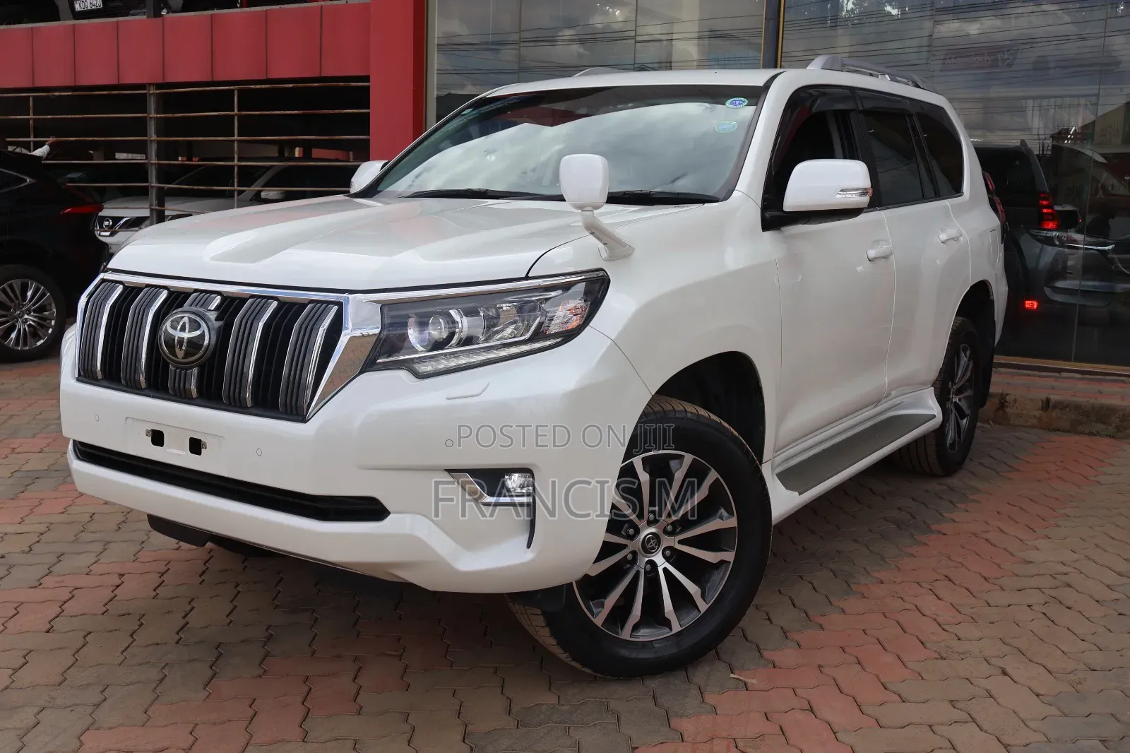 Toyota Land Cruiser Prado 2.8 2022 Pearl