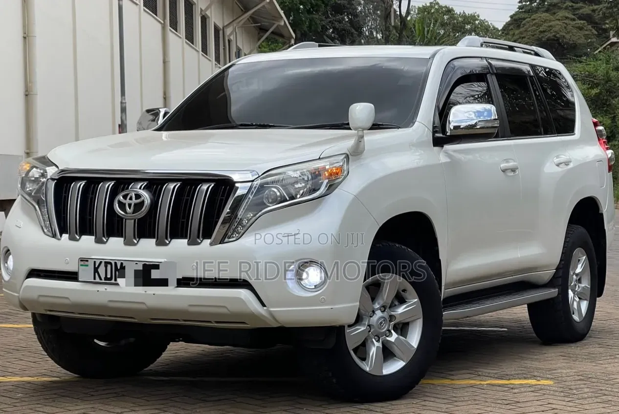Toyota Land Cruiser Prado 2016 Ivory