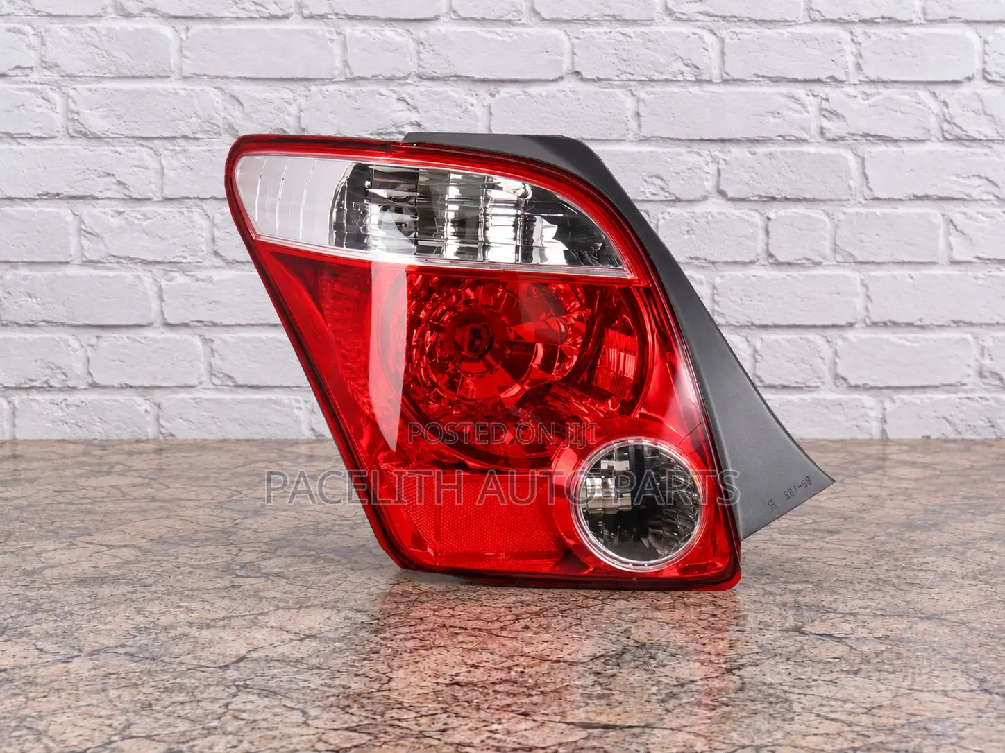 Tail Lamp / Tail Light Toyota IST 2006 - 2007
