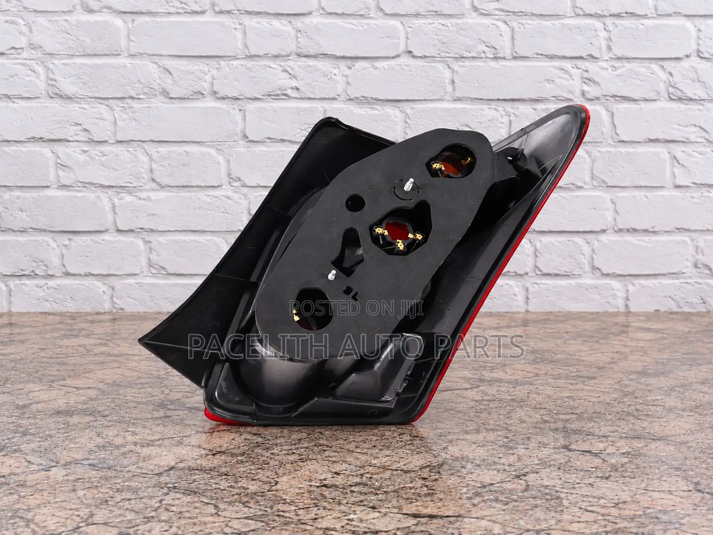 Depo Tail Lamp / Taillight Toyota IST 2002 - 2005