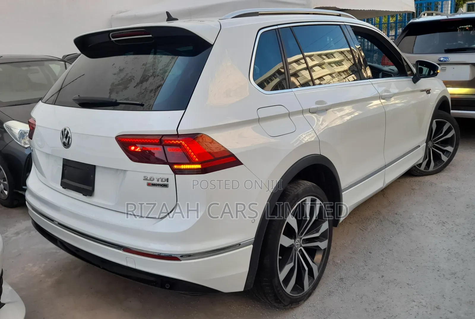 Volkswagen Tiguan 2.0T SEL Premium R-Line AWD 4MOTION 2020